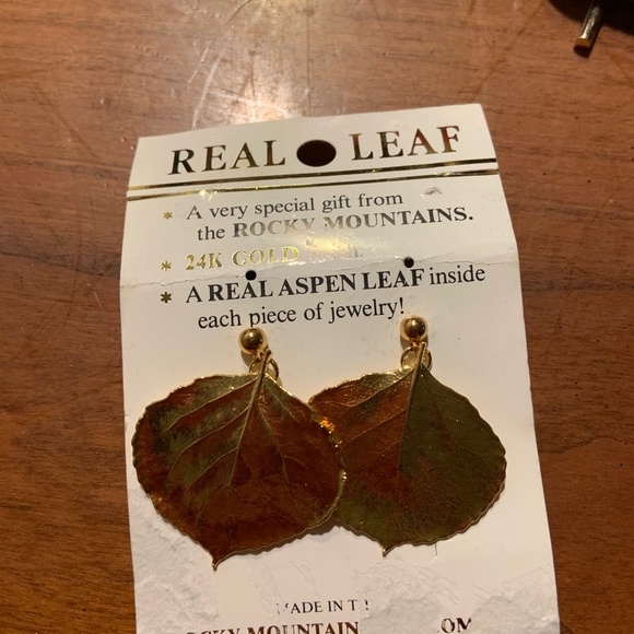 earrings - Picture 5 of 5